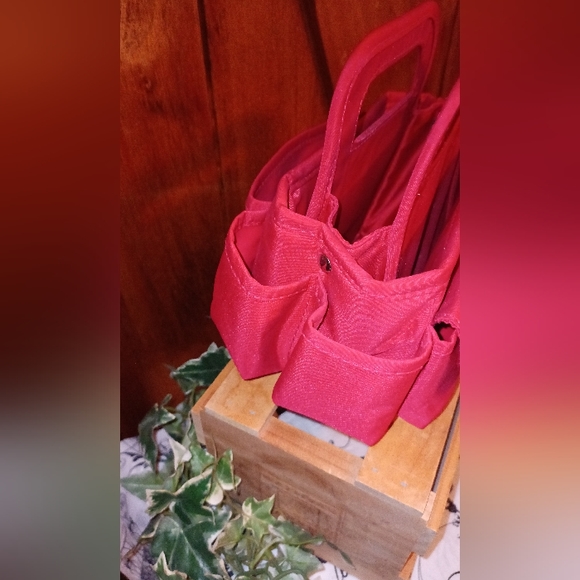 🆓 With $25 Dollar Purchase! Carryer - Picture 5 of 7